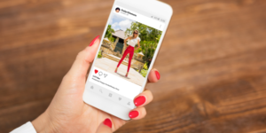 Instagram to Discontinue Encrypted Messaging in Direct Messages